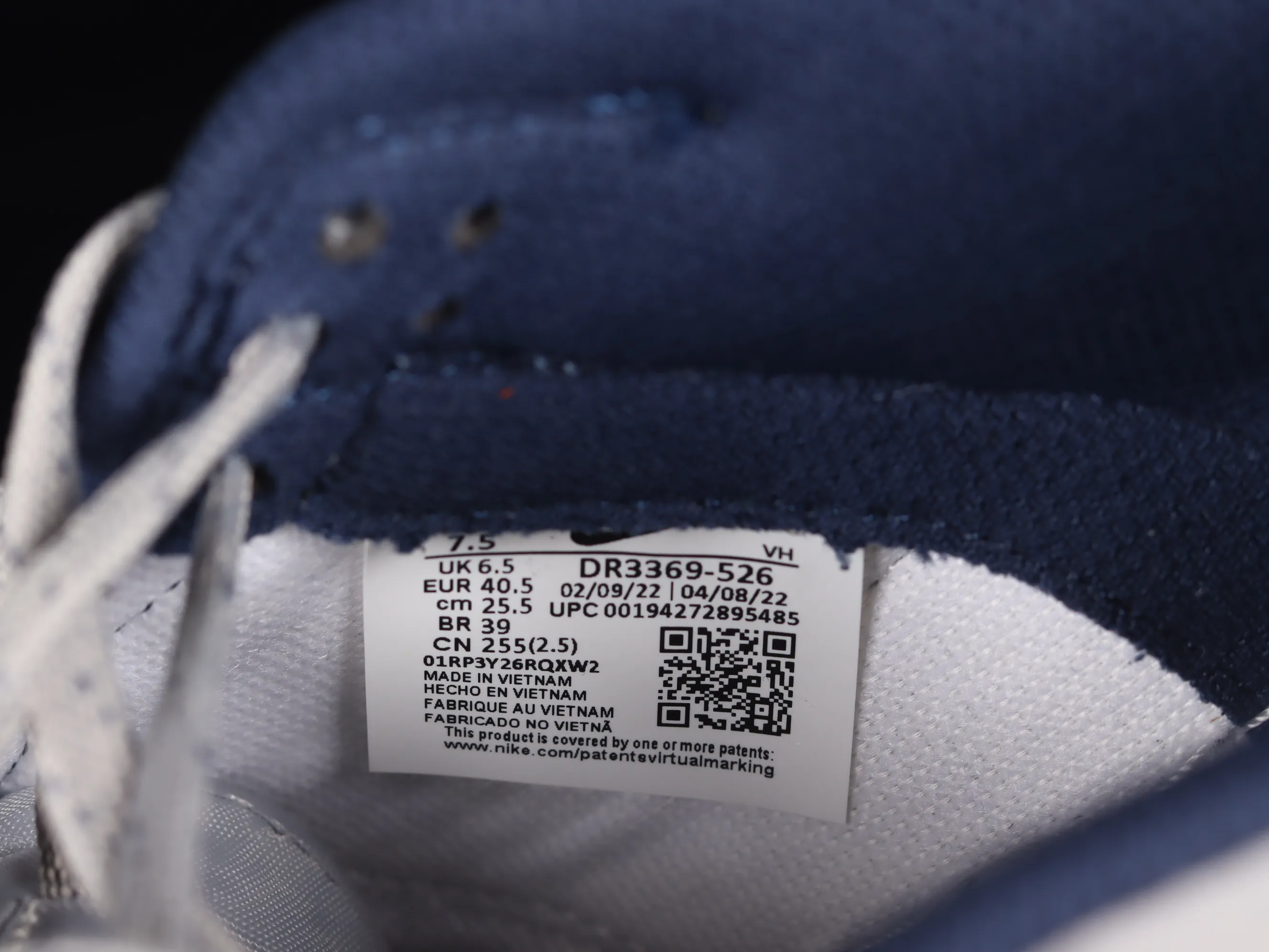 All Categories Nk SB Dunk Series Nk SB Dunk Low Low-top sneakers Otomo Katsuhiro x Nk SB Dunk Low "Steamboy OST" Creative customization collaboration Otomo Katsuhiro co-branded SB low-top sports and leisure sneakers DR3369-526
